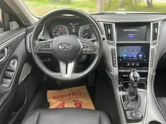 Infiniti Q50L