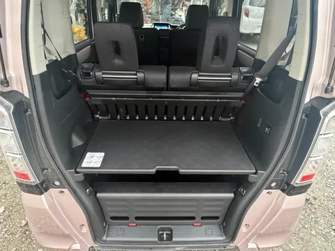 Honda N-BOX Plus