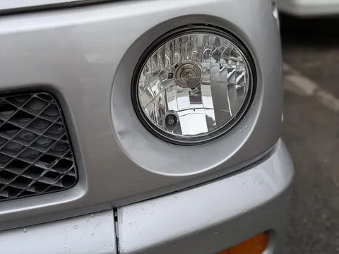 Daihatsu Naked
