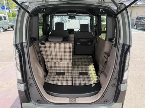 Honda N-BOX Joy