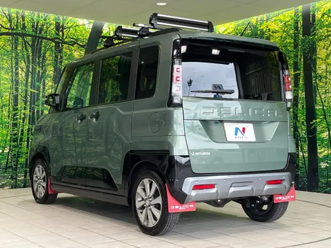 Mitsubishi Delica Mini