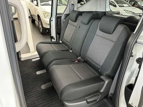 Honda Freed Plus