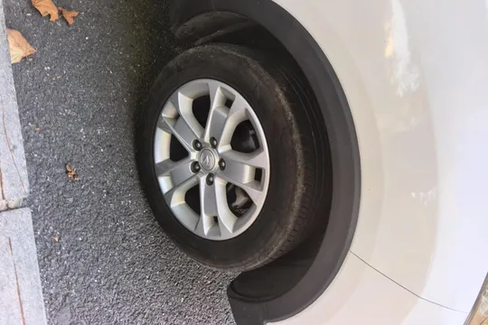 Changan CS15