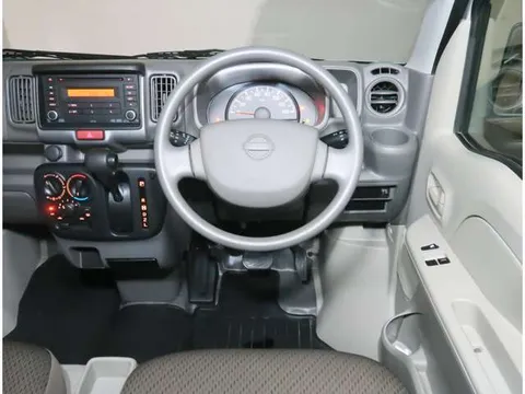 Nissan Clipper