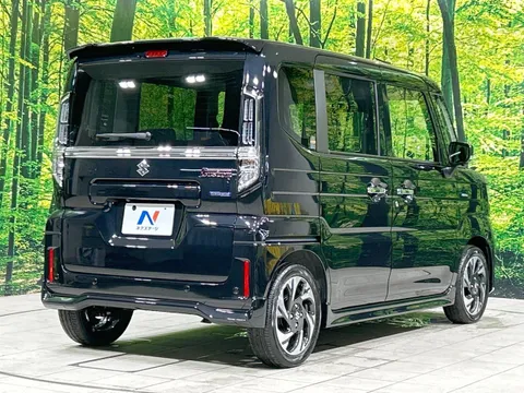 Suzuki Spacia Custom