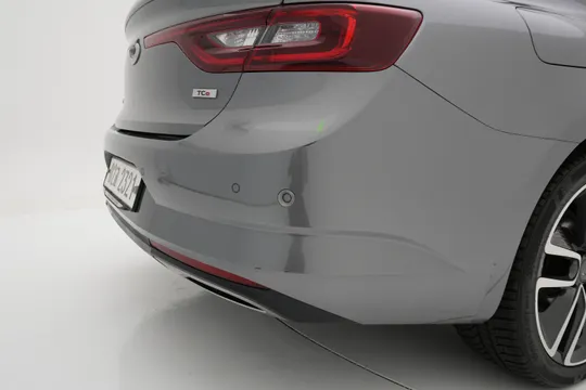 Renault Talisman (SM6)