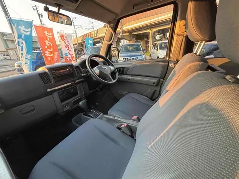 Nissan Clipper