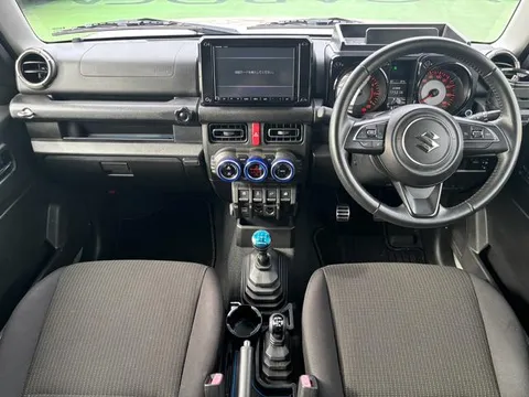 Suzuki Jimny Sierra