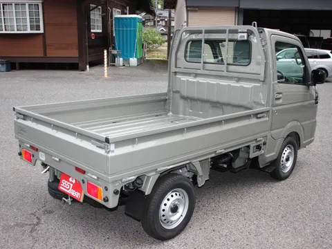 Nissan Clipper Truck