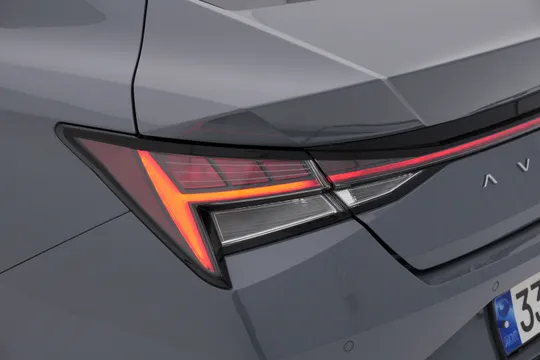 Hyundai Elantra (Avante)