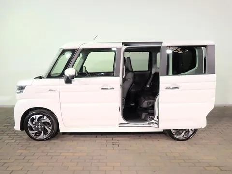 Suzuki Spacia Custom
