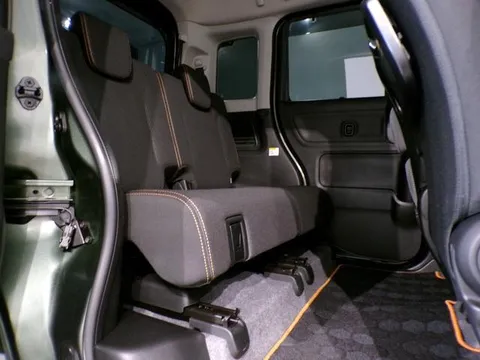 Suzuki Spacia Gear