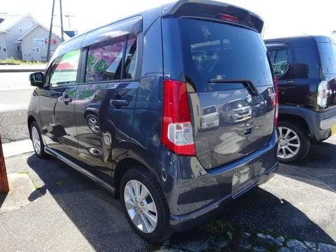 Suzuki Wagon R Stingray