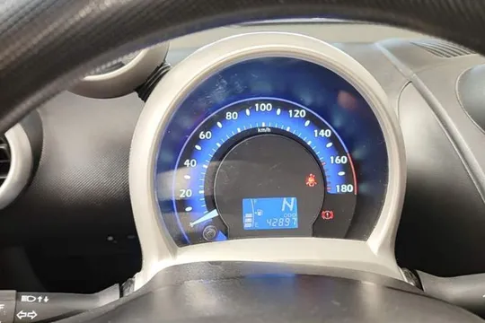BYD F0