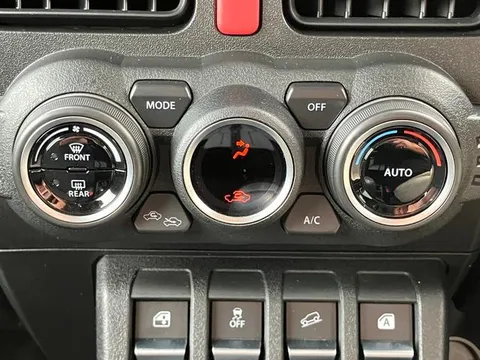Suzuki Jimny Sierra