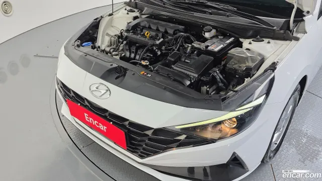 Hyundai Elantra (Avante)