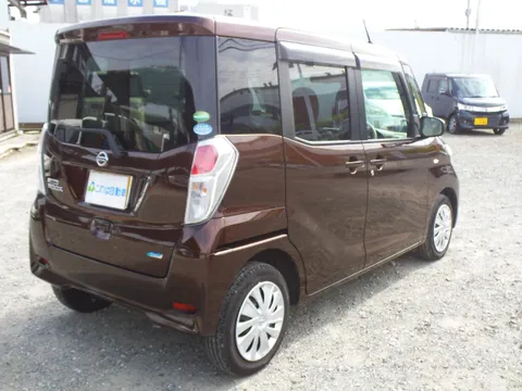 Nissan Dayz Roox