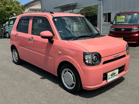 Daihatsu Mira Tocot