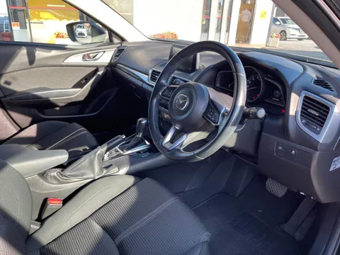 Mazda Axela Sport
