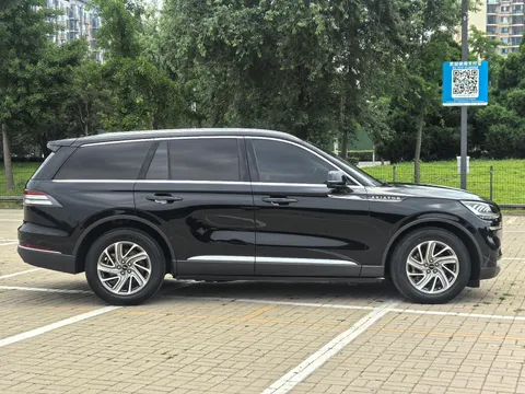 Lincoln Aviator