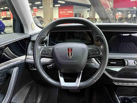 Hongqi HS5