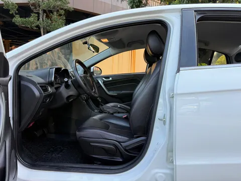 Chery Arrizo 5
