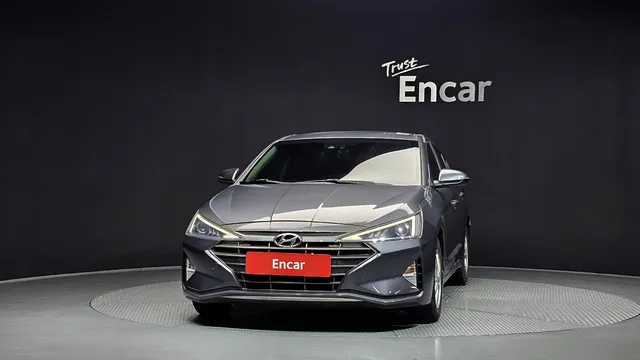 Hyundai Elantra (Avante)