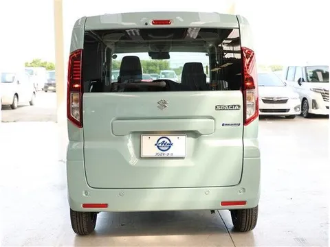 Suzuki Spacia