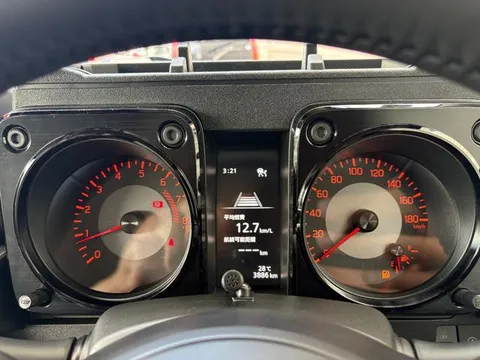 Suzuki Jimny Sierra