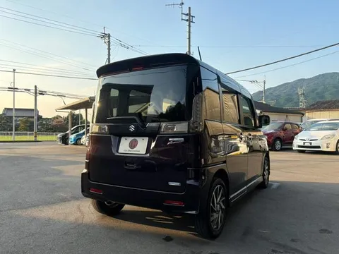 Suzuki Spacia Custom