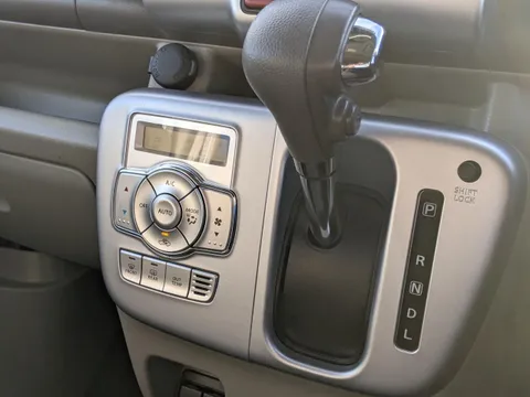 Nissan Clipper Rio