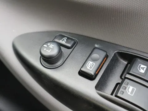 Daihatsu Sonica