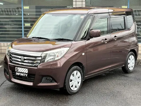 Suzuki Solio