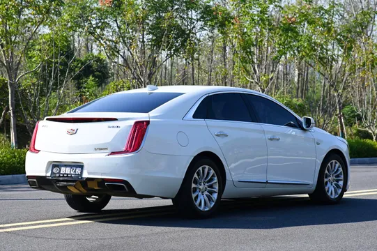Cadillac XTS