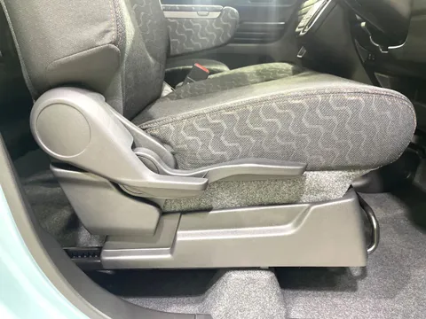 Suzuki Spacia Gear