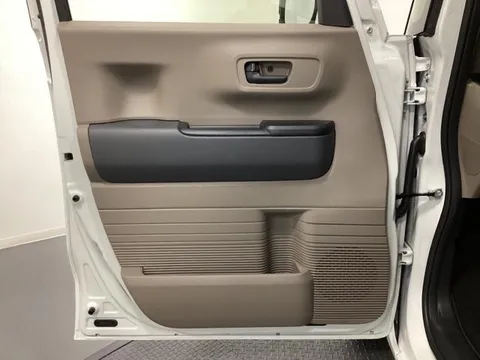 Honda N-BOX Joy