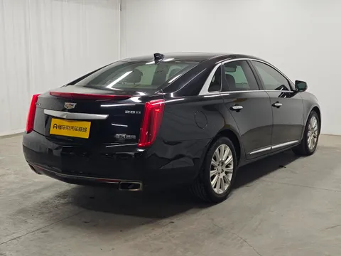Cadillac XTS
