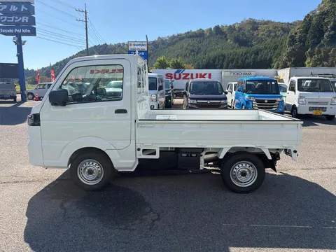 Nissan Clipper Truck