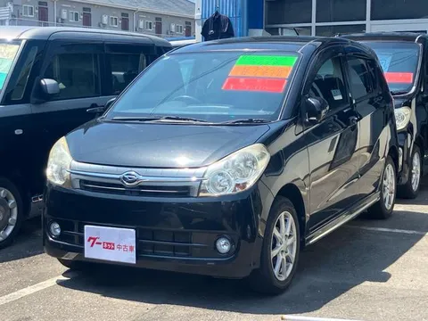 Daihatsu Mira Custom
