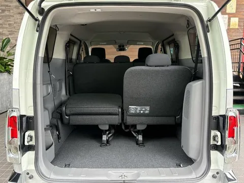 Nissan Vanette