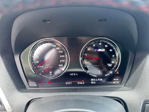 BMW M2