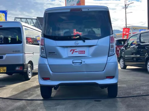 Nissan Dayz Roox