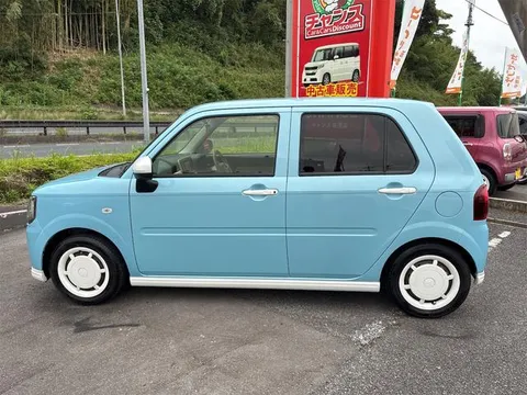Daihatsu Mira Tocot