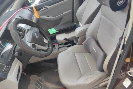 Geely Vision