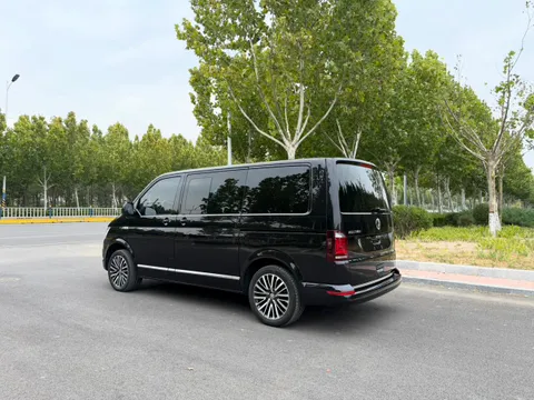 Volkswagen Multivan