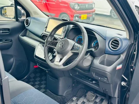Mitsubishi eK X