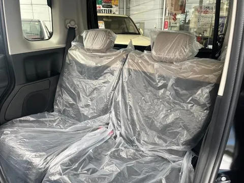 Mitsubishi Delica Mini