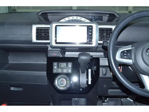 Toyota Pixis Mega