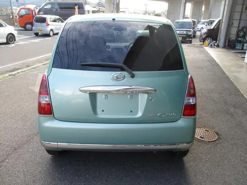 Daihatsu Mira Gino
