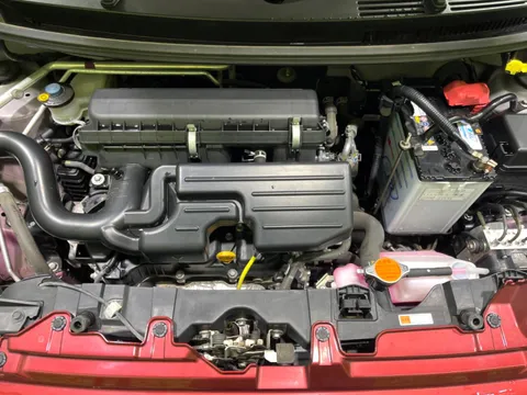 Daihatsu Mira Tocot
